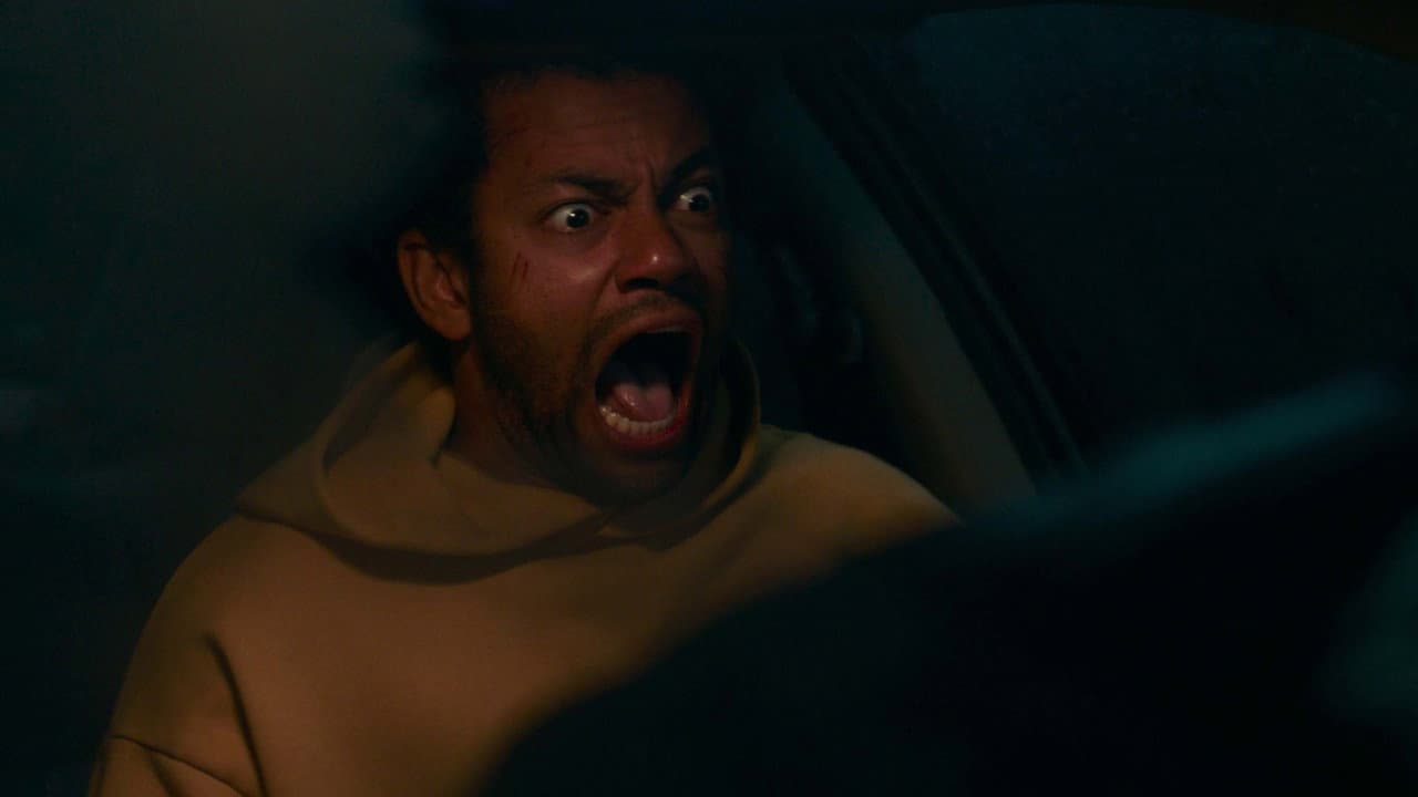 Passenger (2023) Movie Review: Tense & Uneven still 7
