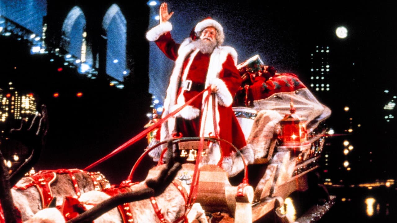 Santa Claus: The Movie still 4