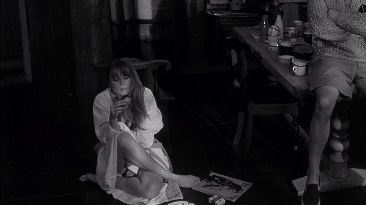 Cul-de-sac still 6