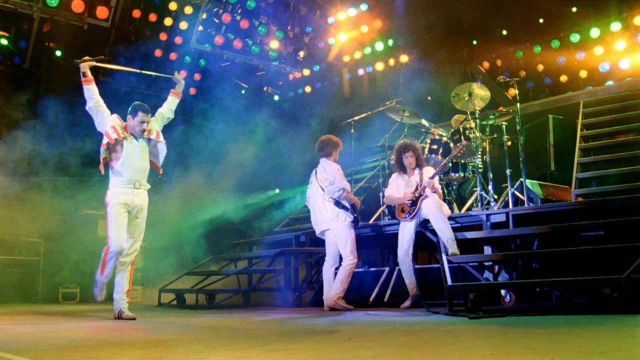 Queen: Budapest still 2