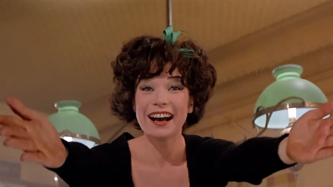 Irma la Douce still 4