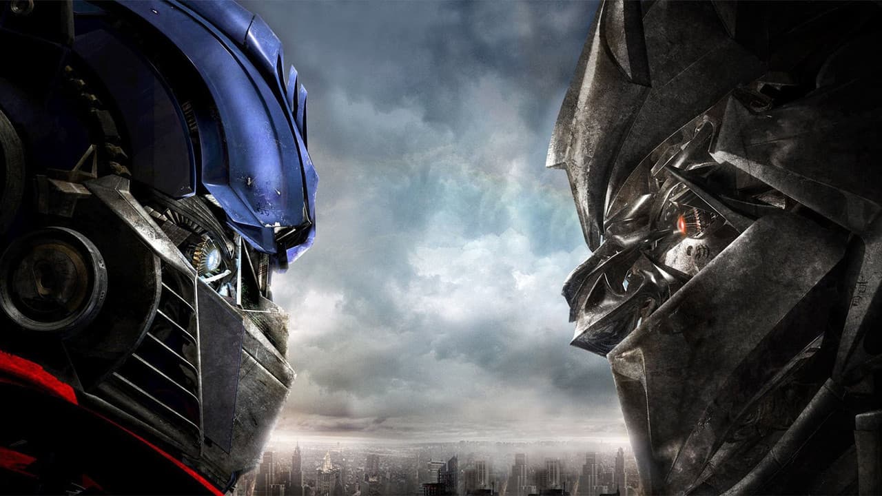 Transformers (2007) - Michael Bay's Epic Robot War still 1