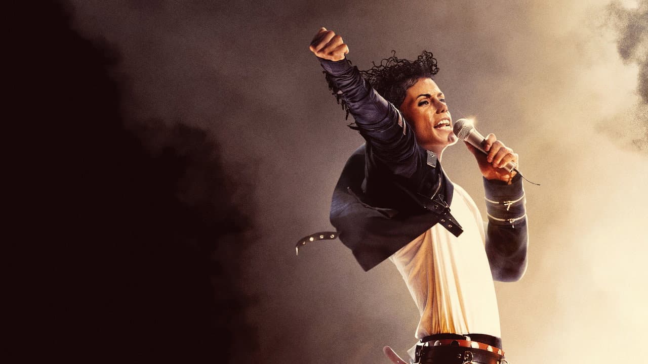 Michael (1996) Review: Travolta's Heartwarming Fantasy still 7
