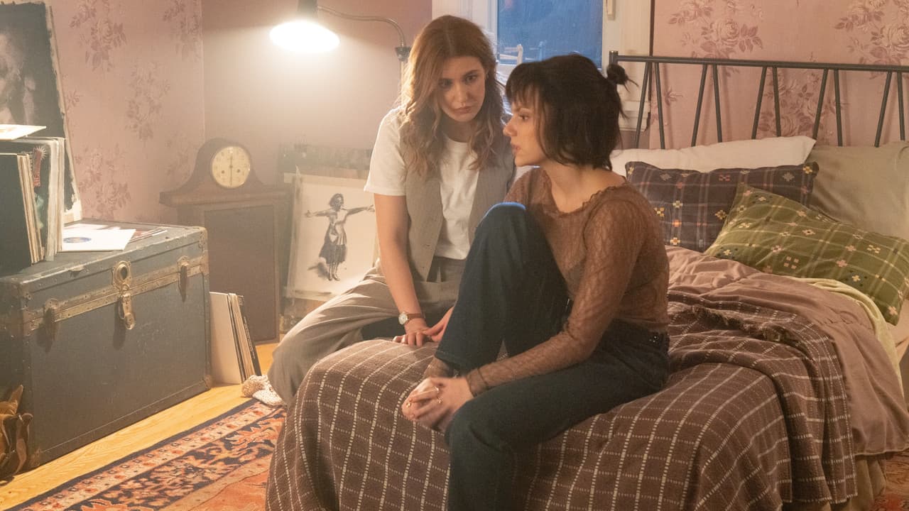 Whistle still 8