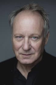 Stellan Skarsg氓rd